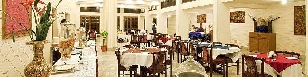 Hotel Atithi Агра Экстерьер фото
